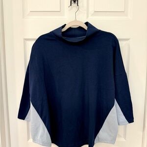 Tuckernuck Navy and Light Gray Top